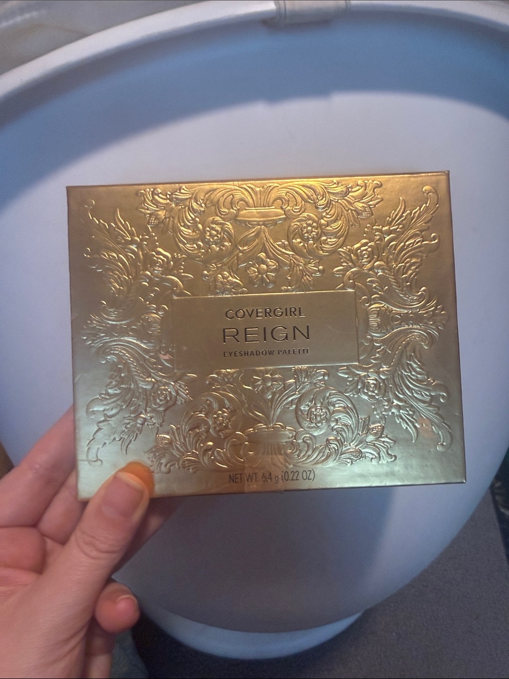 COVERGIRL REIGN Eyeshadow Palette ( seal defect)